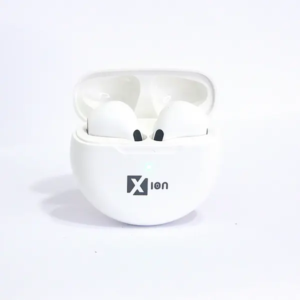 Airpods Con Protector